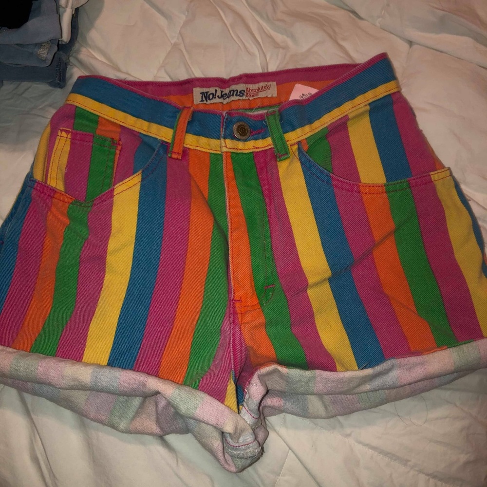 levis shorts 0 - Picture 2 of 2